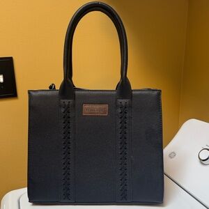 Wrangler Ladies Carry-All Black Crossbody Tote